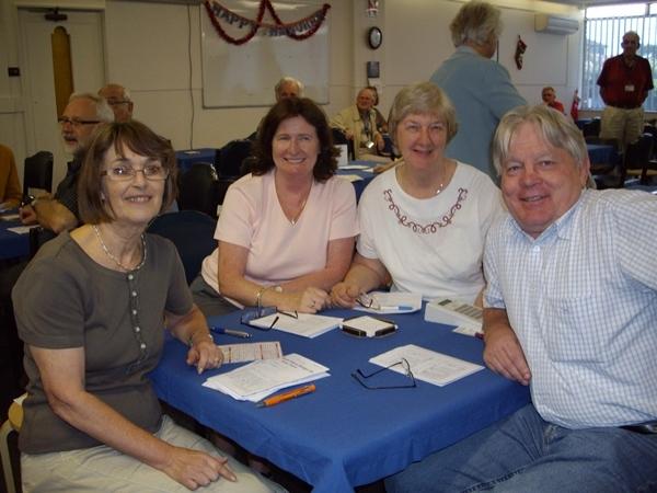 Ros Howes Sally Clarke Margaret Foster Gary Clarke Christmas No Frills Teams - 3rd-2009-12-06