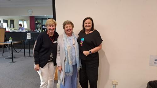 June Nicholls Rosalind Hayden - Pauline Evans Swiss Pairs