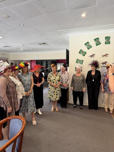 Melbourne Cup 2024 - hat parade